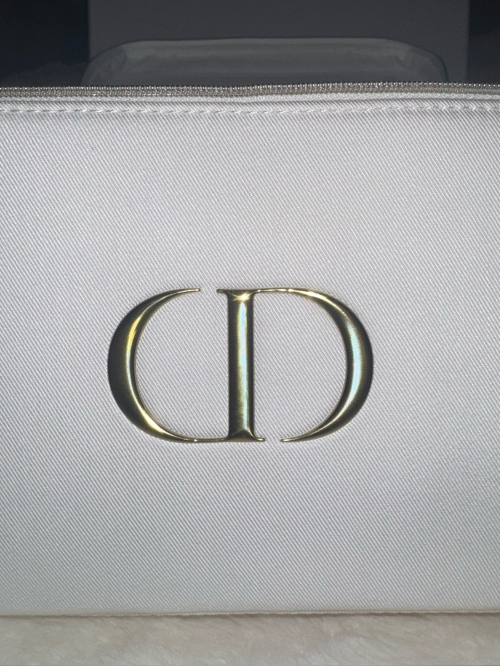 Dior Beauty Platinum Spa Travel Set - Picture 4 of 7